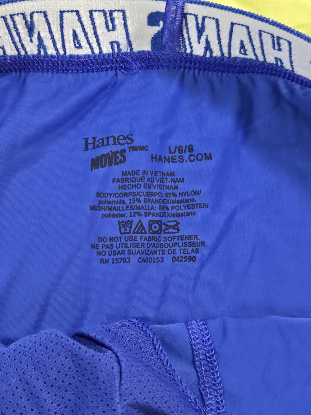 NWOT Hanes Boys Moves Anti-Chafe Boxer Briefs Size Large (12-14) 4 Pack Assorted - Picture 2 of 2